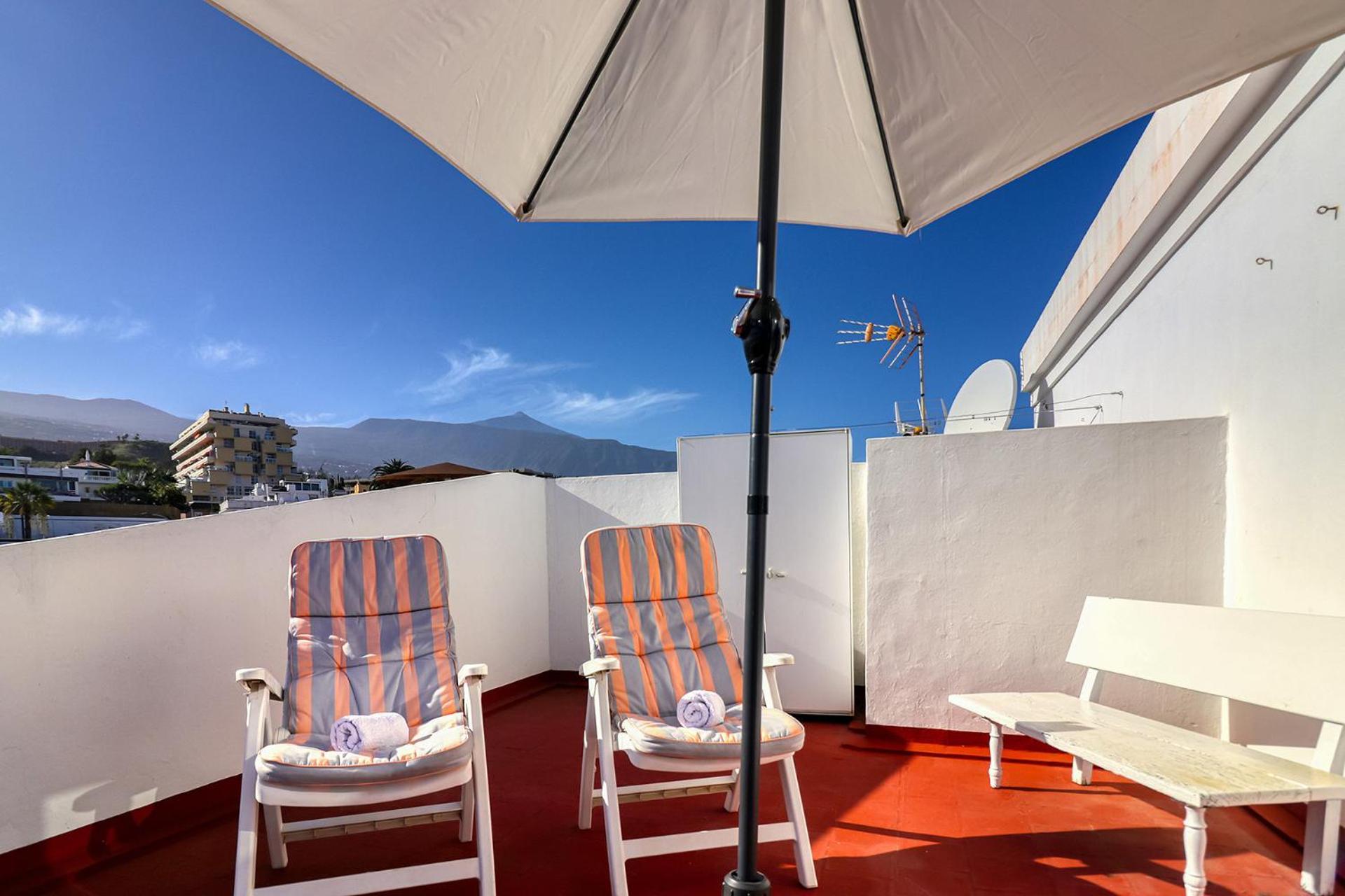 Apartamento Spacious Penthouse With King-size Bed, Huge Terrace, Ocean & Teide View Puerto de la Cruz (Tenerife)