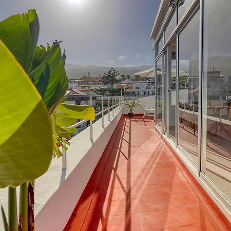 Spacious Penthouse With King-Size Bed, Huge Terrace, Ocean & Teide View Puerto de la Cruz  Esterno foto