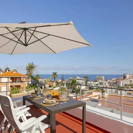 Spacious Penthouse With King-Size Bed, Huge Terrace, Ocean & Teide View Puerto de la Cruz  Esterno foto